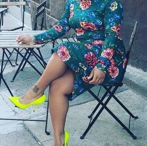 Zara floral body on dress